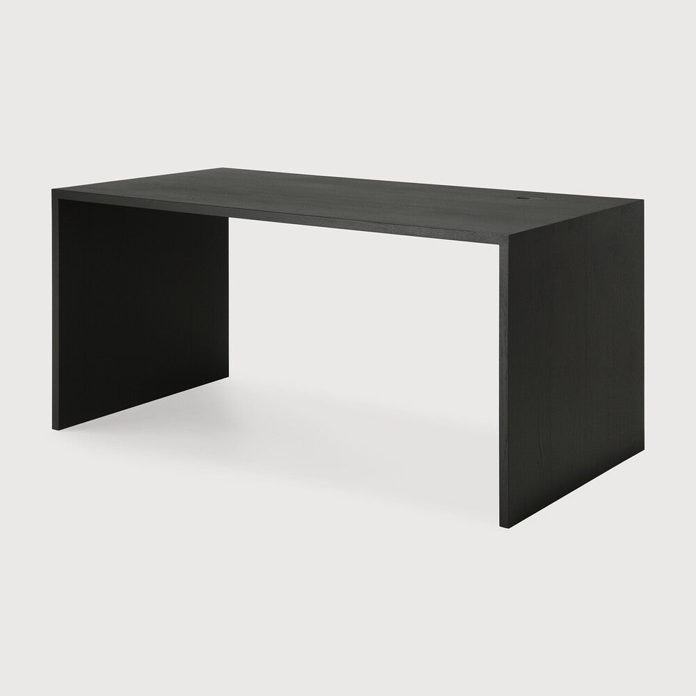 U Desk