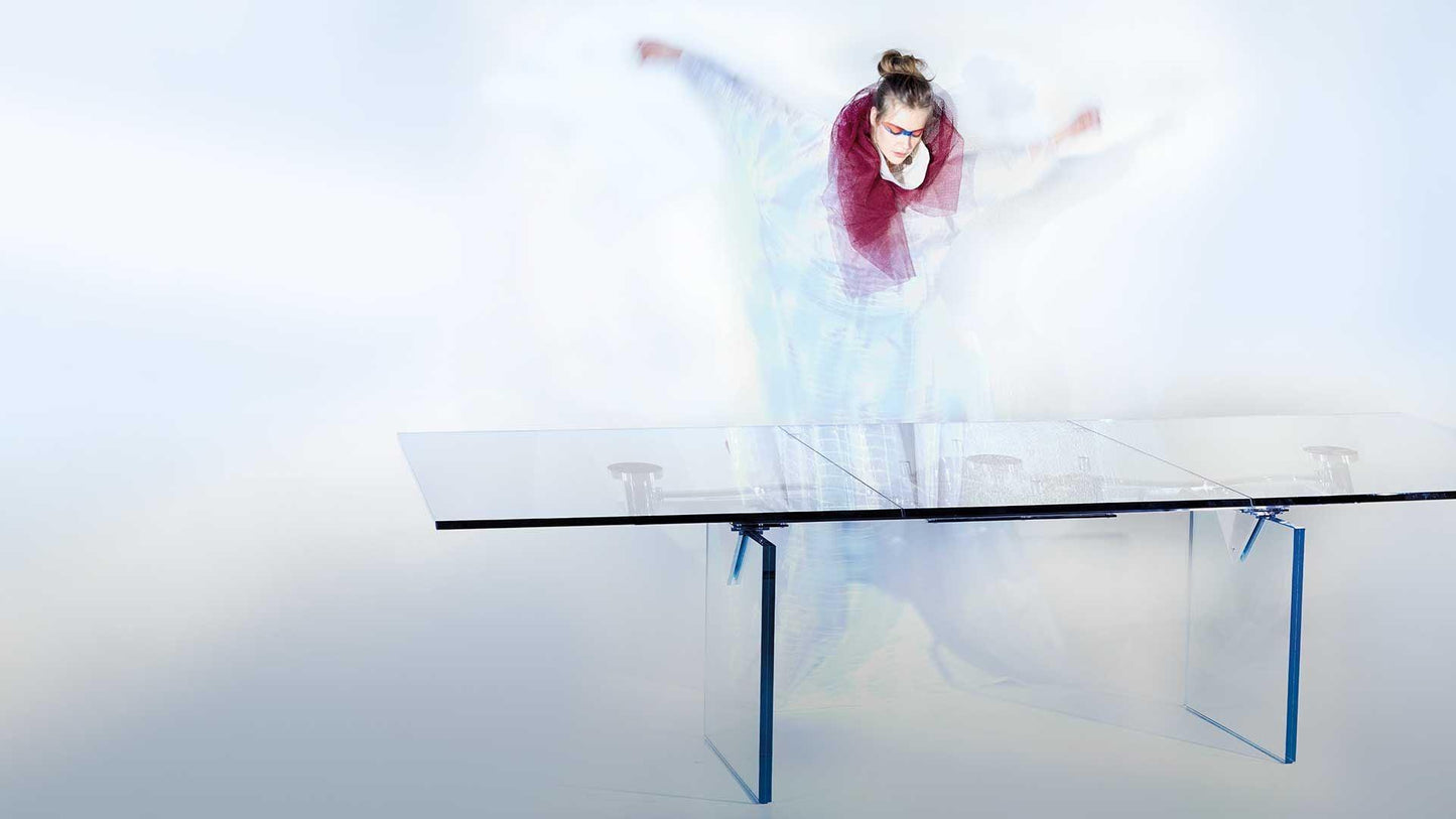 QUASAR Dining Table