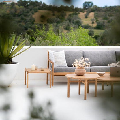 Quatro Outdoor Coffee Table