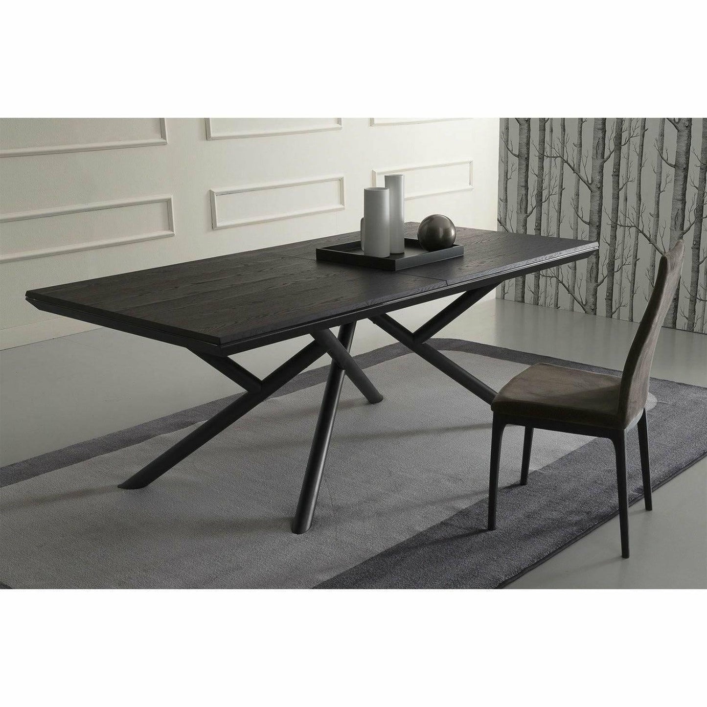 Random Extension Dining Table
