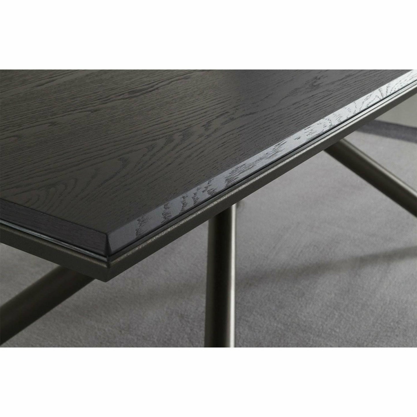 Random Extension Dining Table