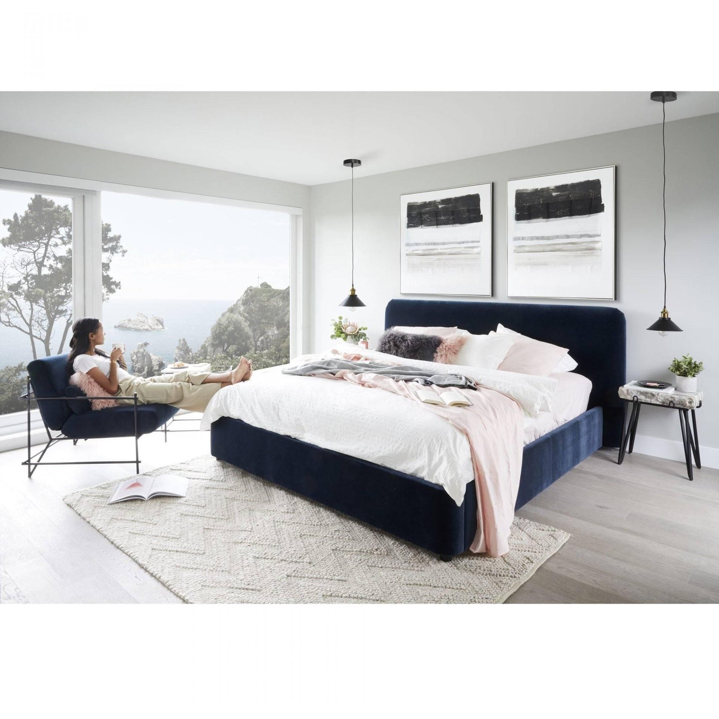 SAMATRA  VELVET BED