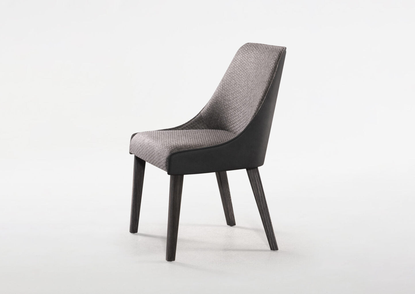 Sara I Plus Chair