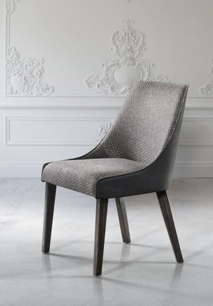 Sara I Plus Chair