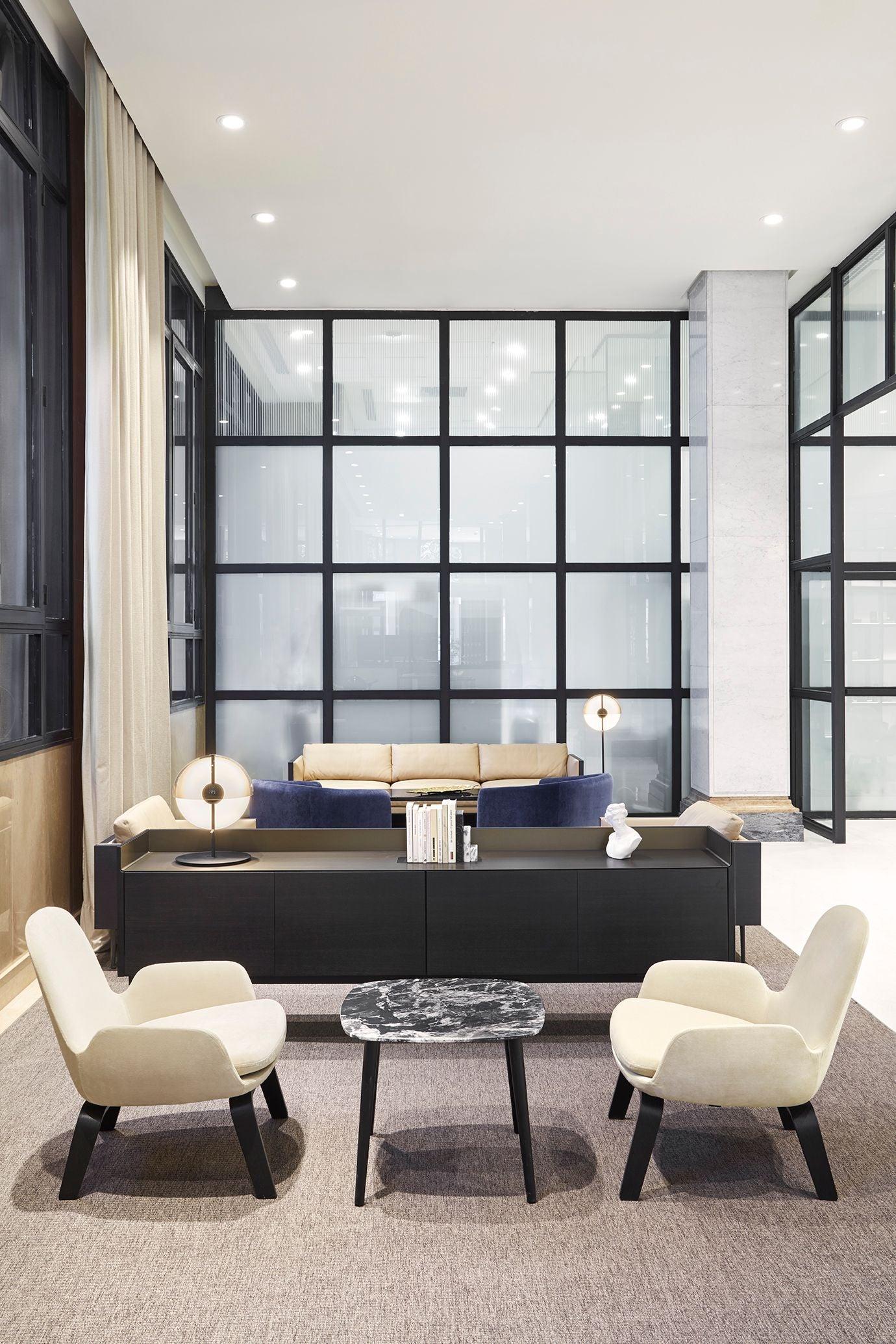 Stockholm Sideboard: STH402