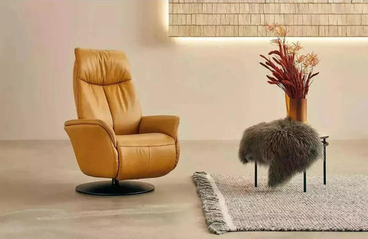 Stratus Power Recliner By Himolla