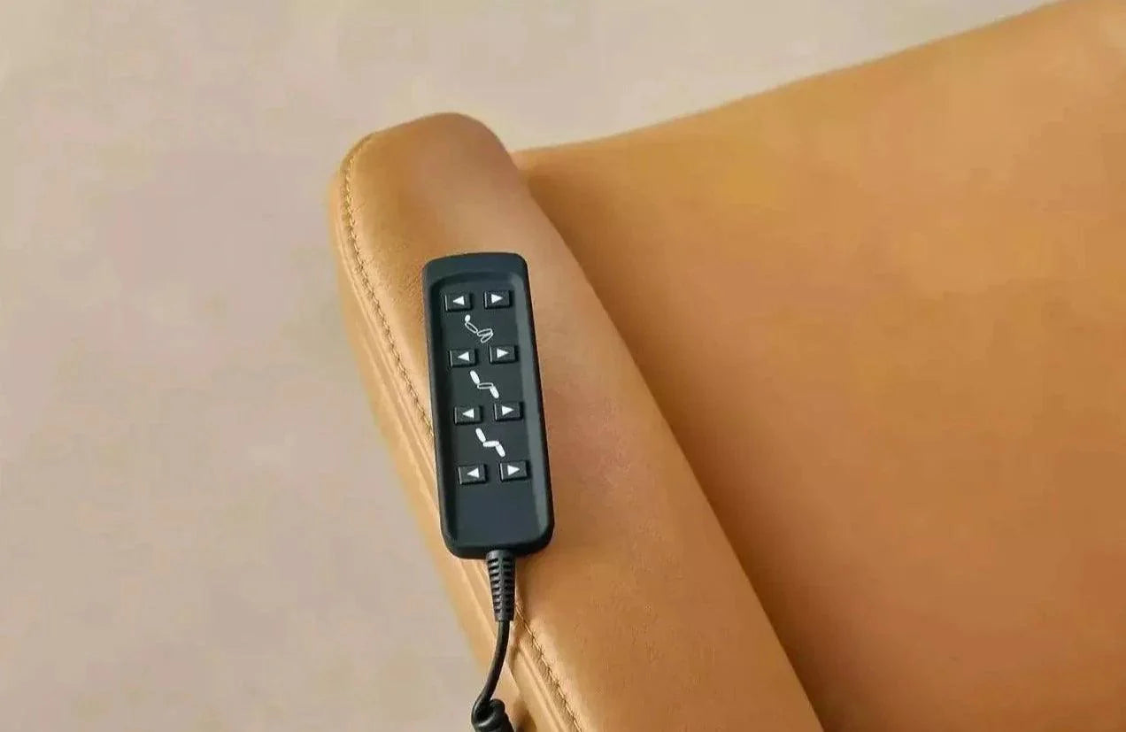 Stratus Power Recliner By Himolla