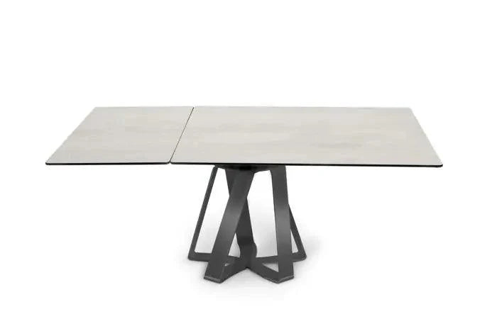 Turning Extensible Dining Table