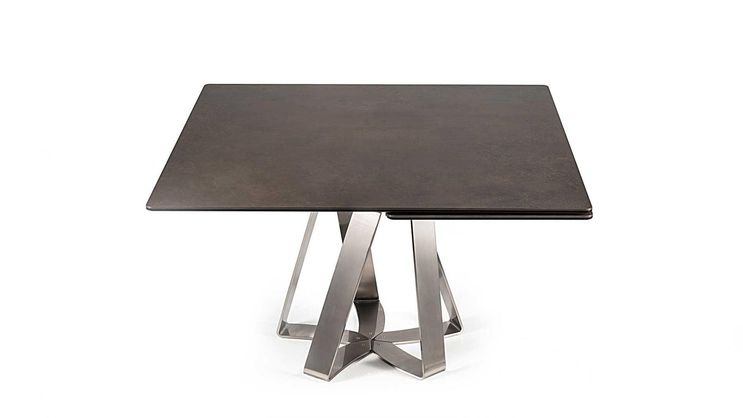 Turning Extensible Dining Table