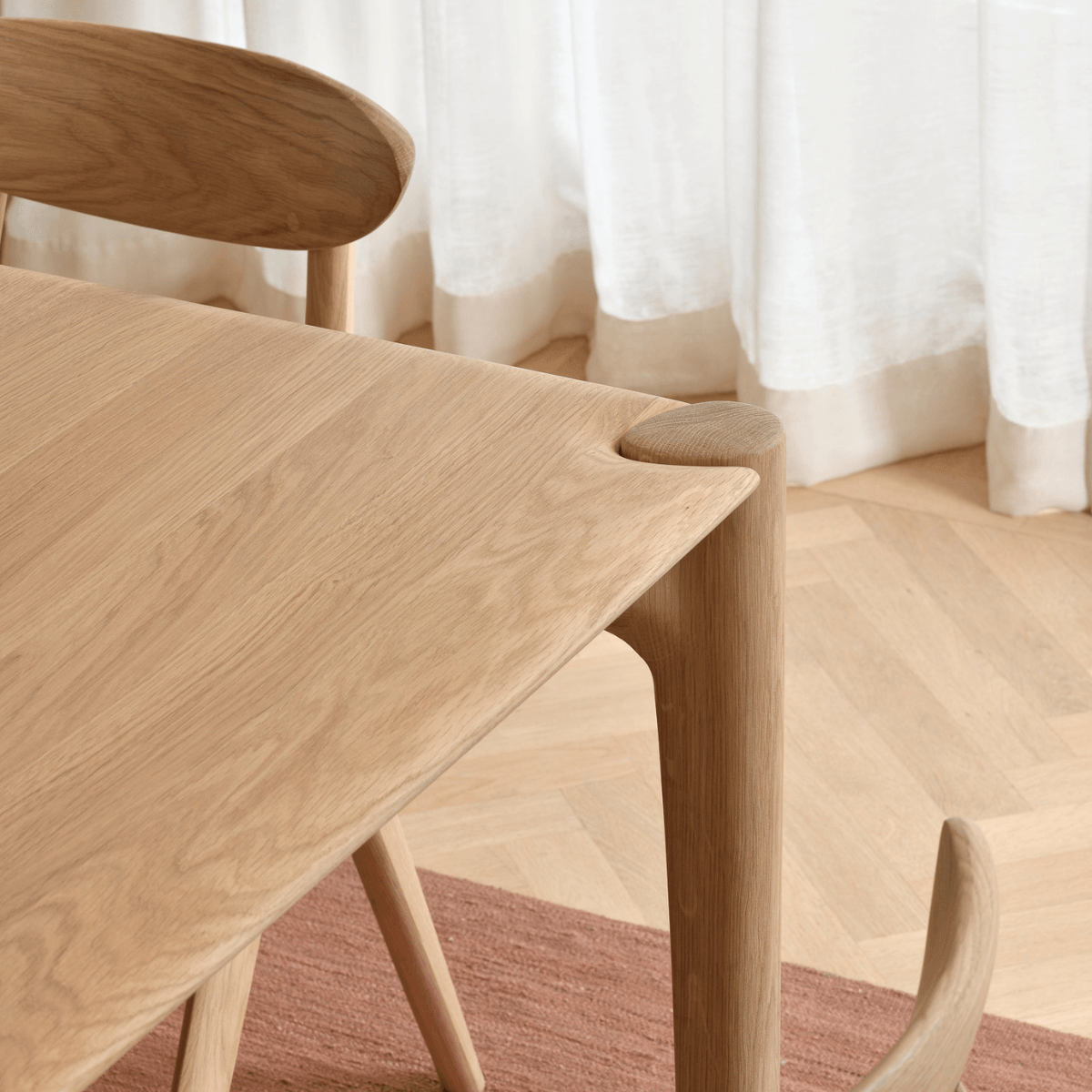 PI Dining Table