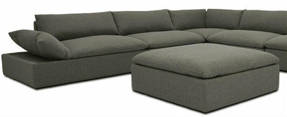 VERSA GRAND SECTIONAL - GREY