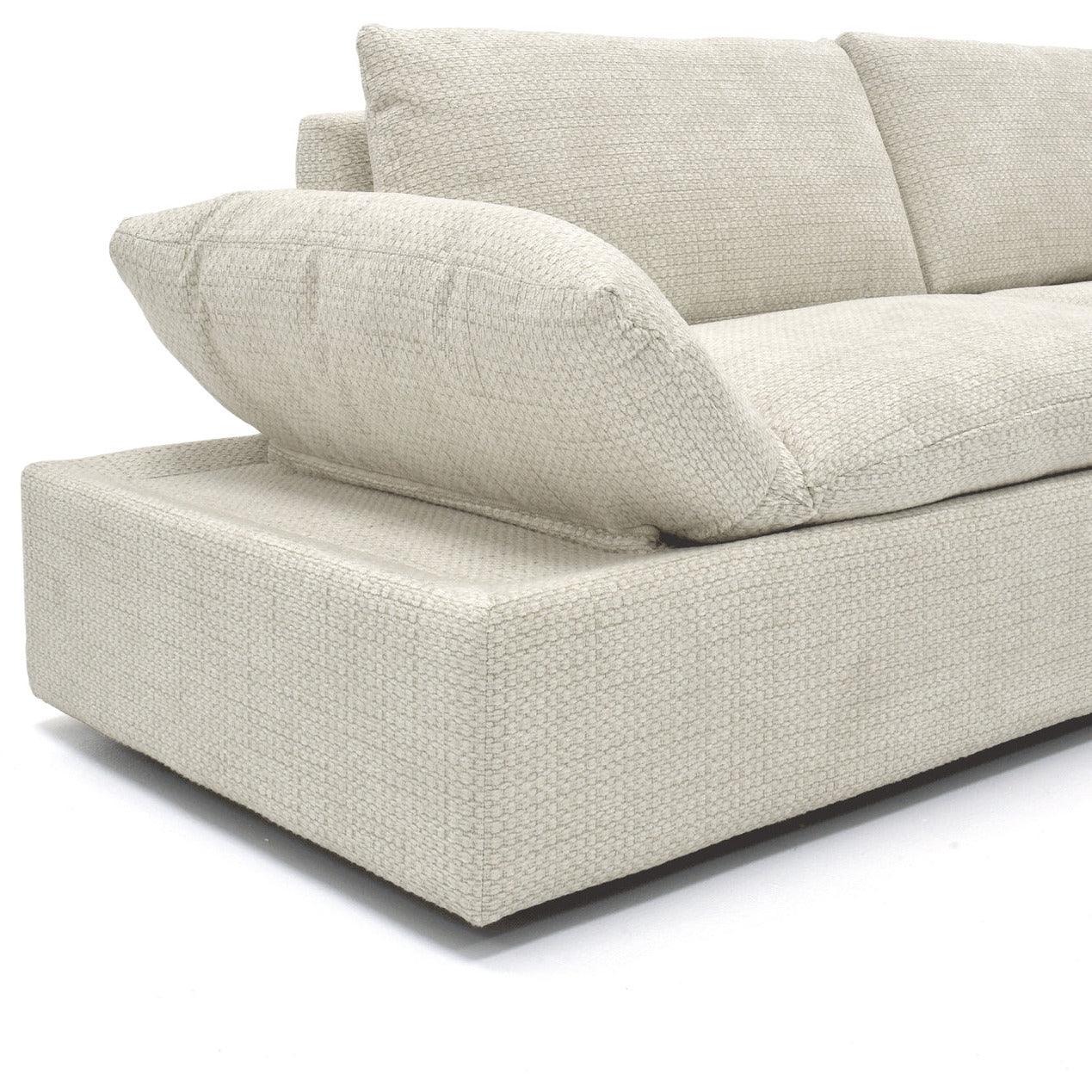 VERSA STUDIO SECTIONAL