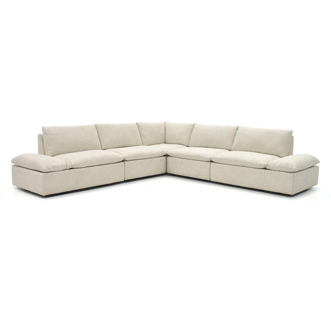 VERSA STUDIO SECTIONAL